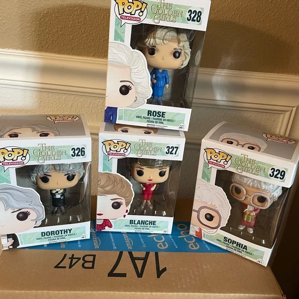 Funko Pop Golden Girls Series Complete Set of Dolls 326 327 328 & 329 NEW
